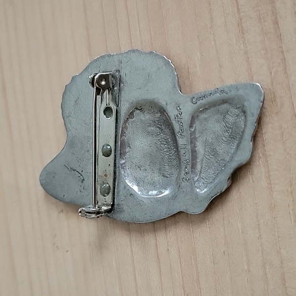 Seagull Pewter Canada Lady Wearing Sunflower Hat Brooch - Picture 2 of 3